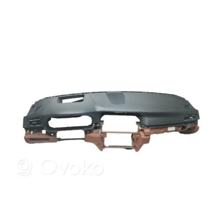ایربگ داشبورد BMW F10