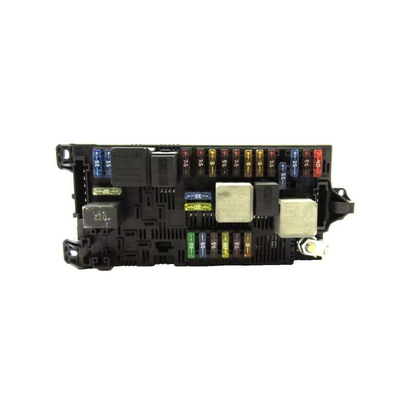 جعبه فیوز داخل کابین بنز E300 اتاق W211
