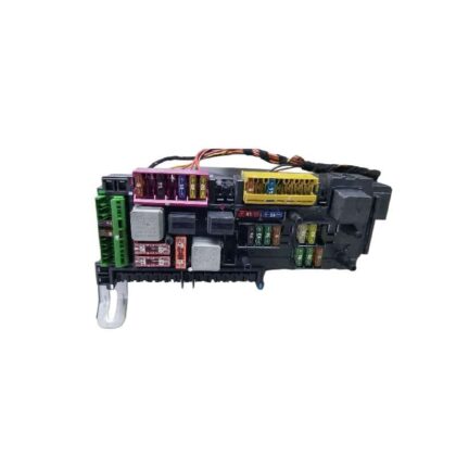 جعبه فیوز داخل کابین بنز E300 اتاق W212
