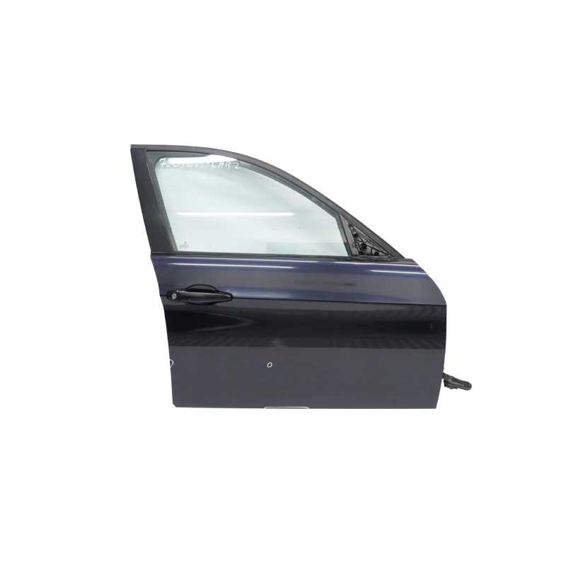 درب جلو راست سمت شاگرد بی ام و 320 اتاق E90