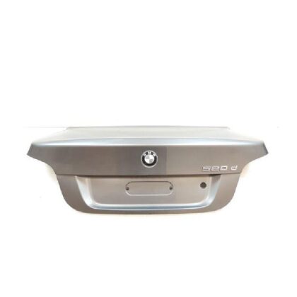درب صندوق BMW 520