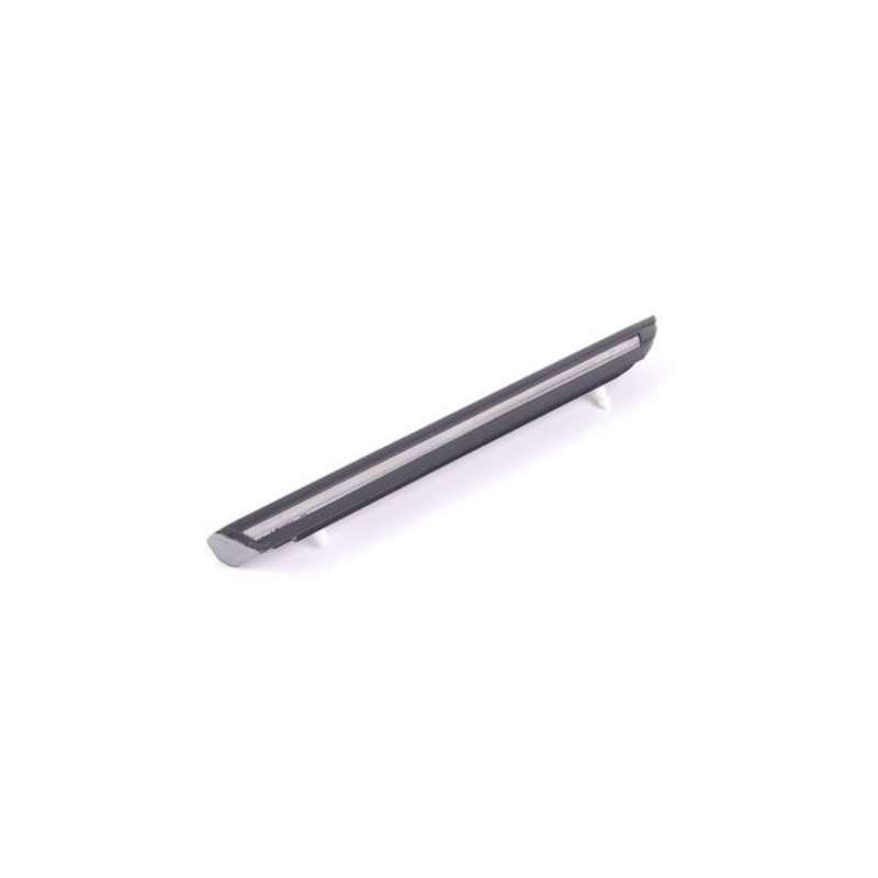 زه گلگیر جلو بی ام و 320 اتاق F30