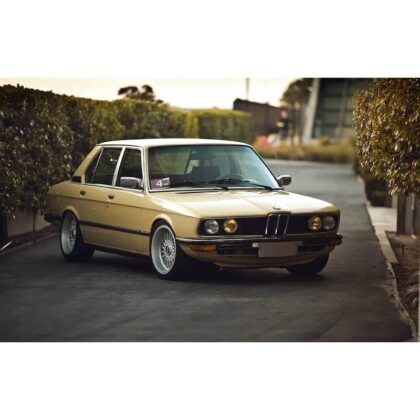 سپر BMW 518