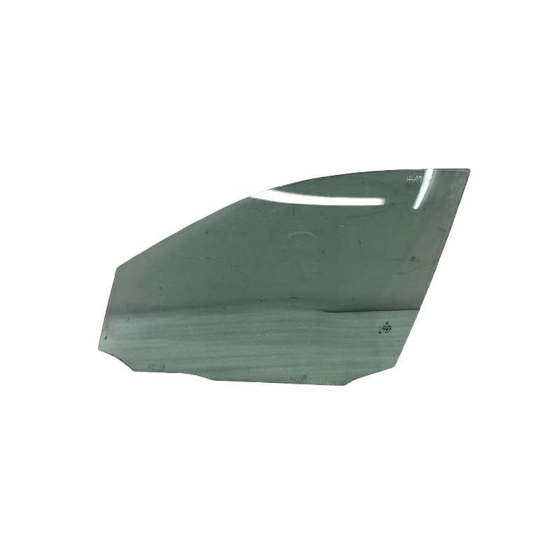 شیشه درب جلو راست بنز C180 اتاق W204