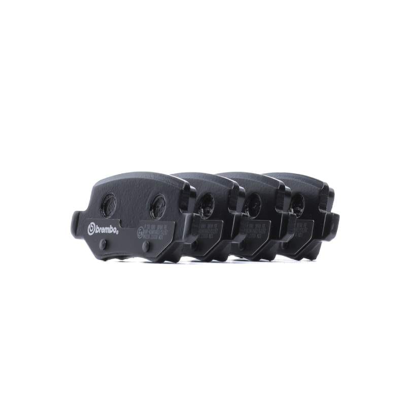 لنت ترمز عقب بنز B200 اتاق W245