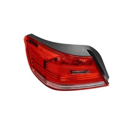 چراغ خطر عقب BMW 330 اتاق e93